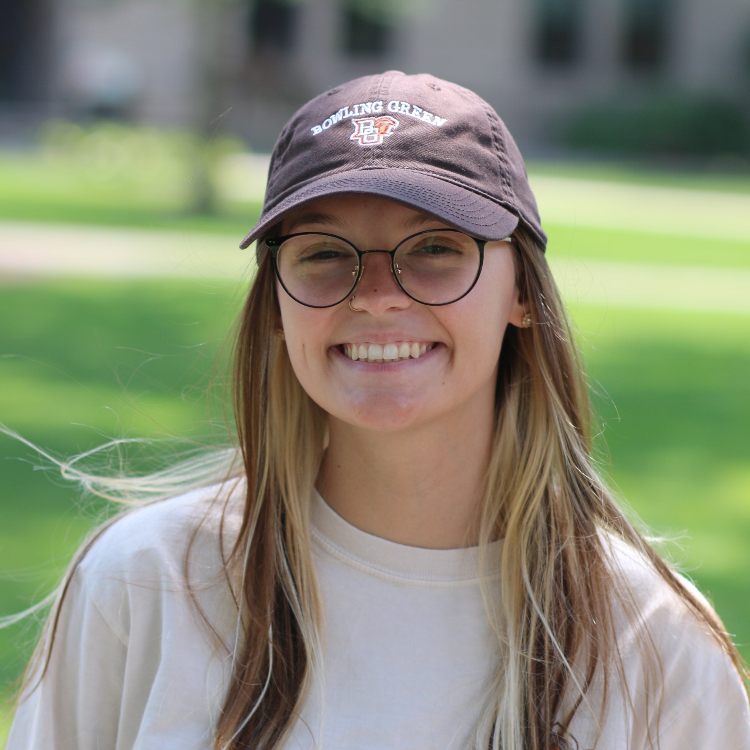 Zephyr BGSU White Peekaboo Bucket Hat – Falcon Outfitters BGSU