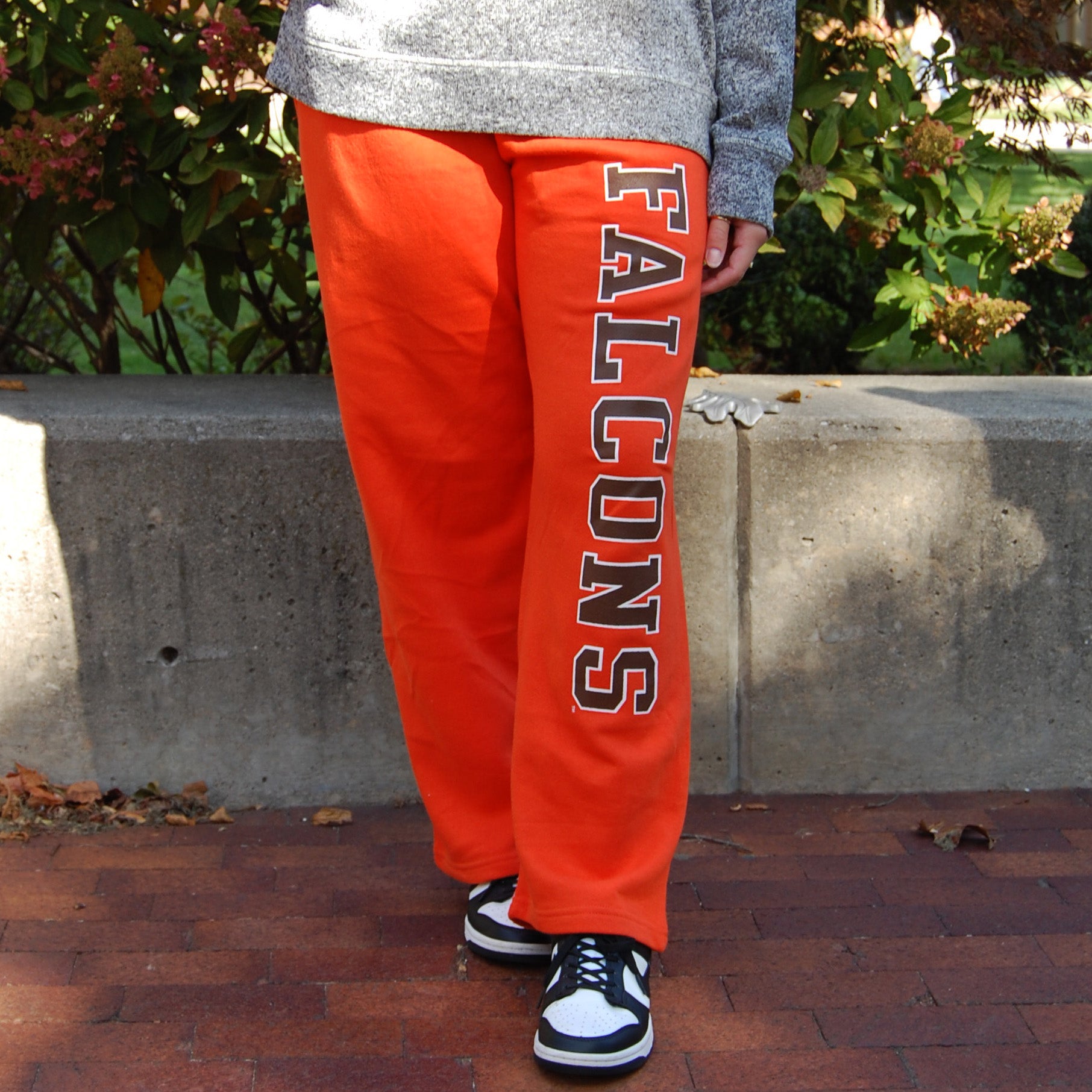 シュプリーム★ファルコンスエットパンツ★Falcon Sweatpant Supreme Falcon Sweatpant Black メンズ - SS23 - JP