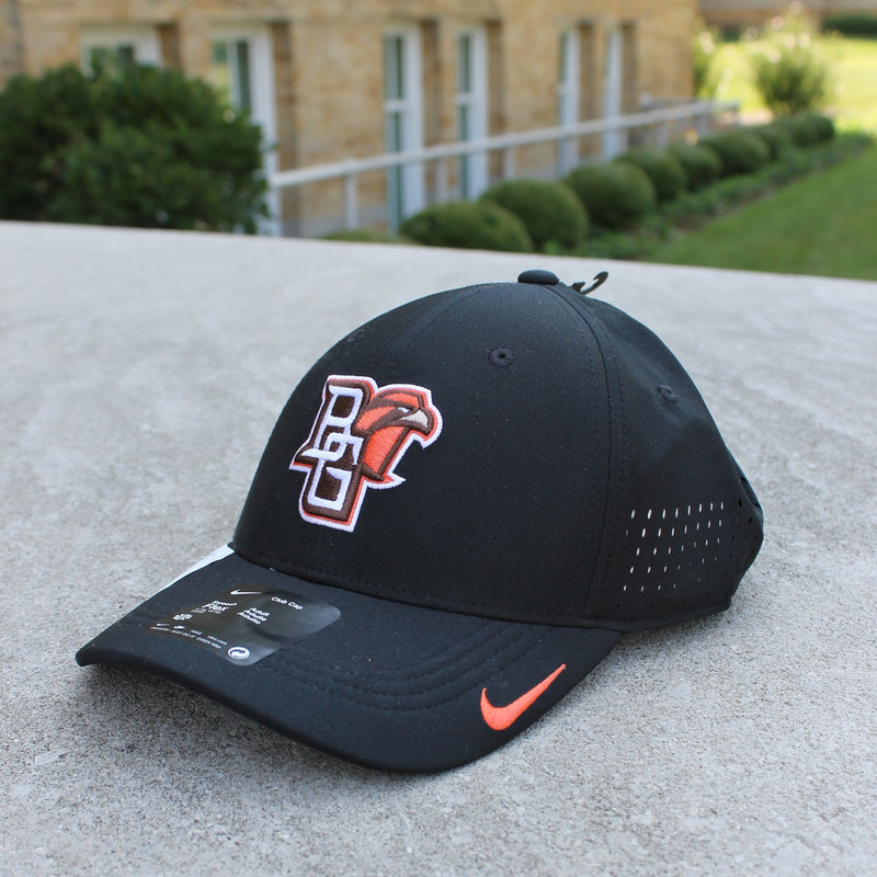 Nike Peekaboo Club Swooshflex Hat