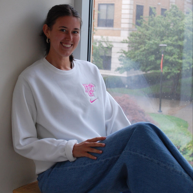 Nike Peekaboo Pink Club Fleece Crew